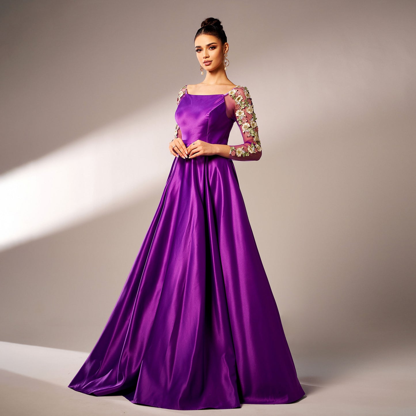2025 new high-end long-sleeved square collar banquet applique waist pendulum evening dress bridesmaid dress women