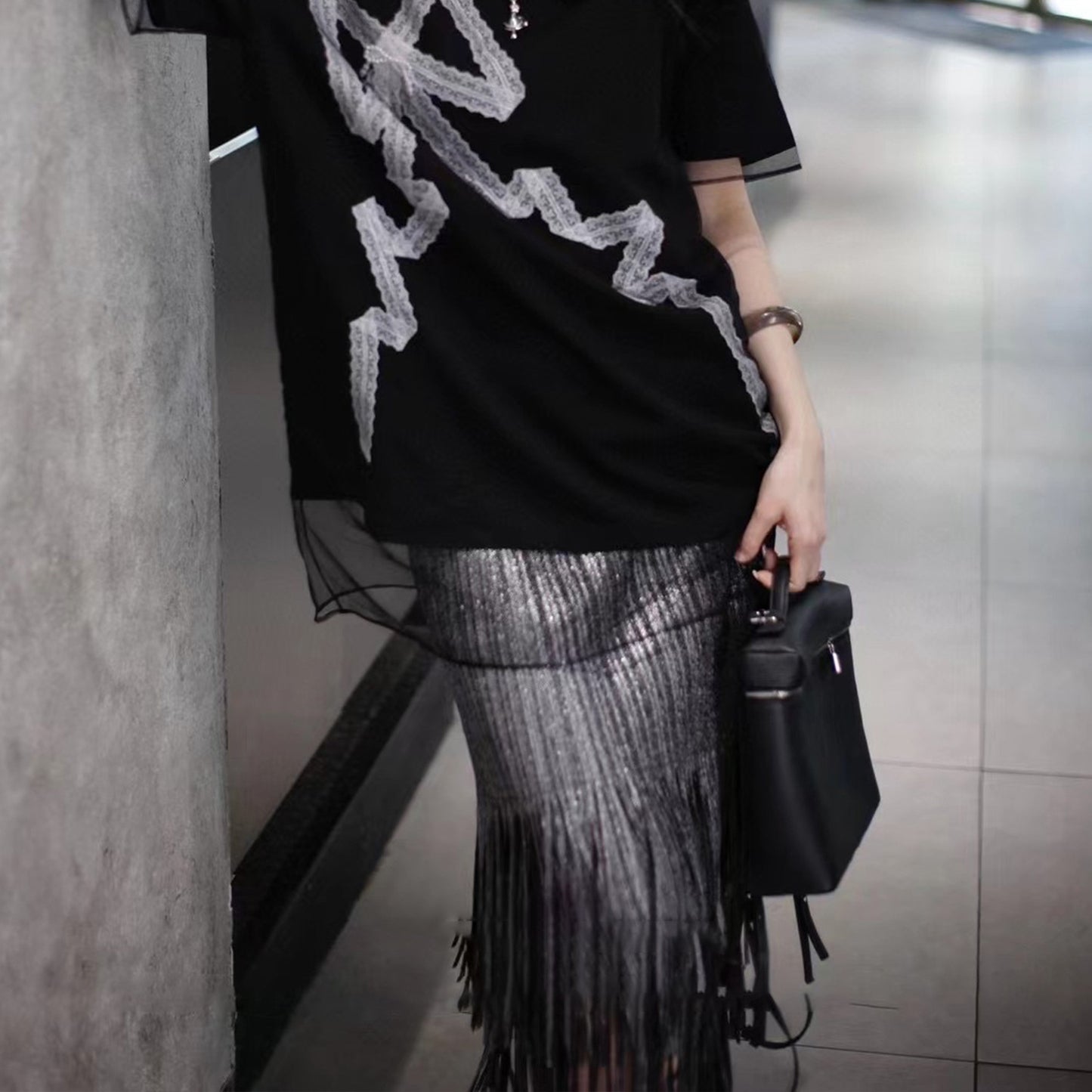 Hot Sale Skirt Women's Skinny Straight Skirt High Sense Bronzing Internet celebrity bloggers recommend pleated fringed hip skirt