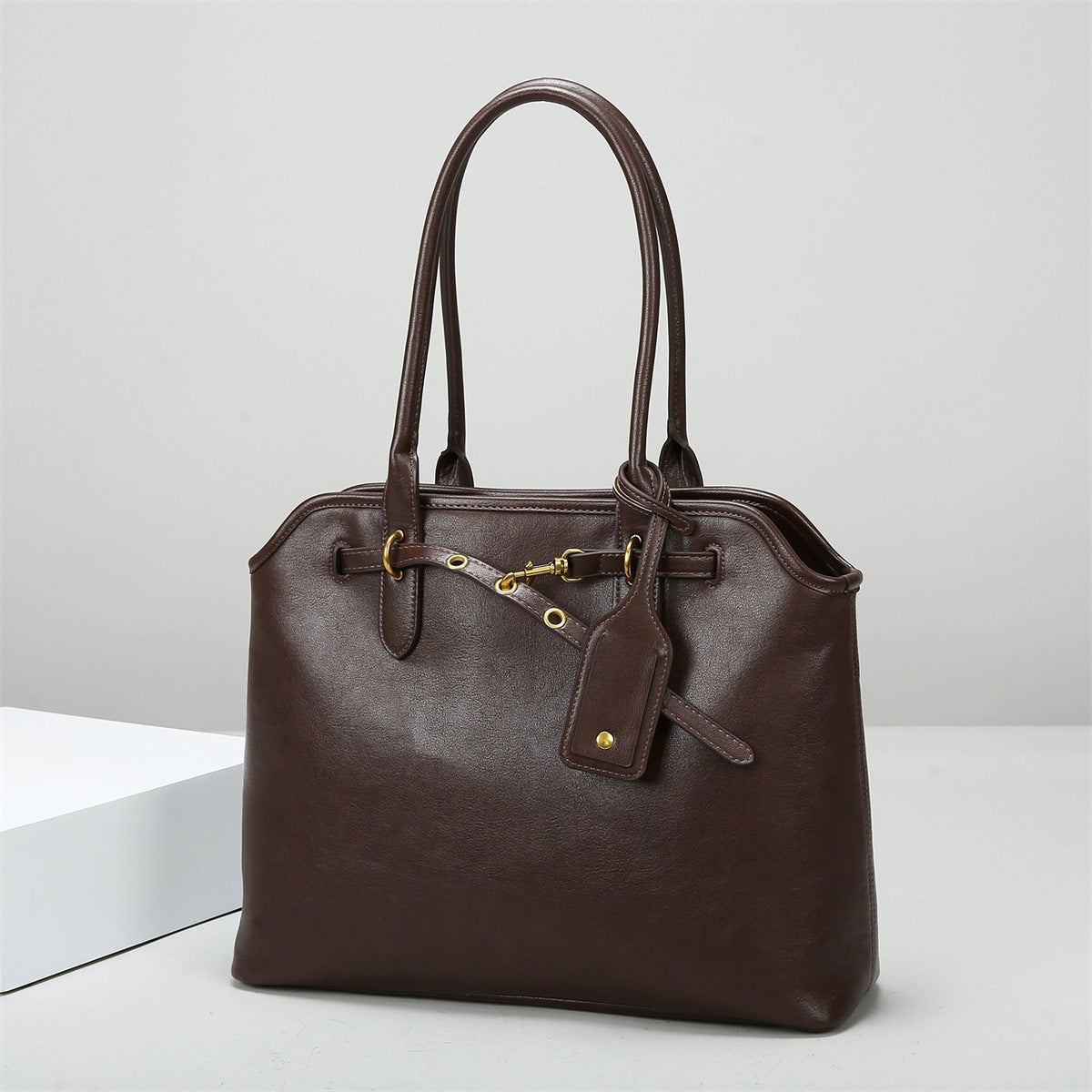 2025 Autumn and winter shoulder bag fashionable retro women's bag high-end simple handbag bag commuter tote bag women's wholesale