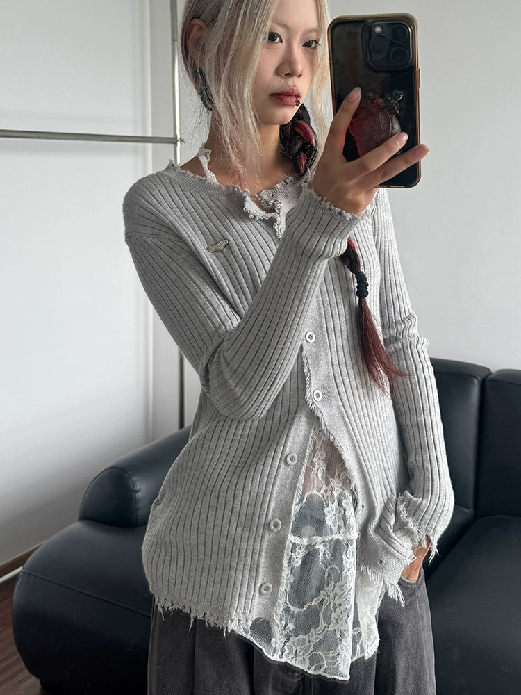wears a long-sleeved knitted cardigan over the shoulders for women's autumn new slim-fitting undershirt temperament top