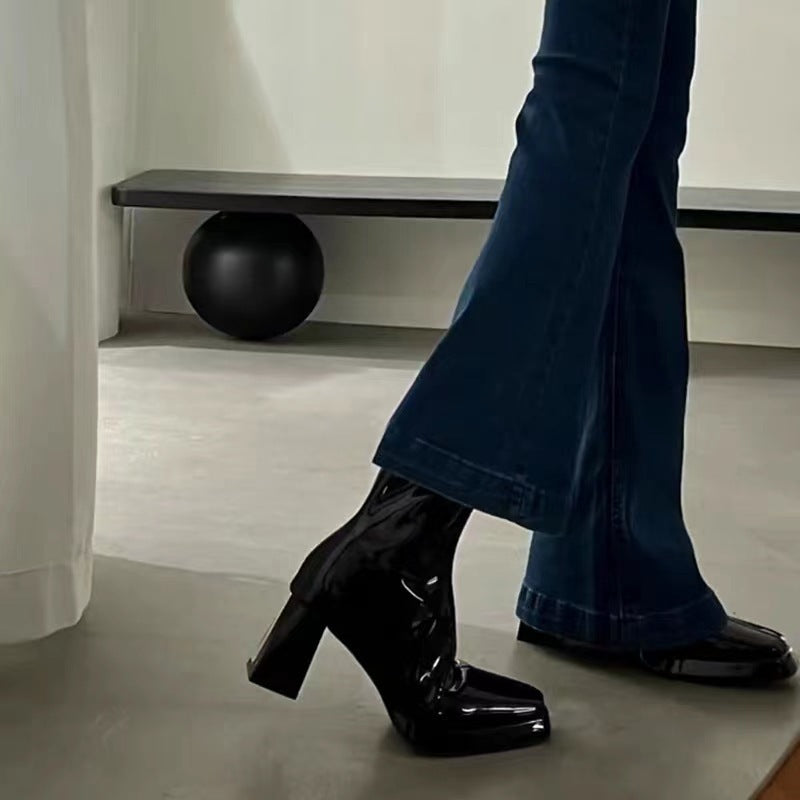 2025 square head thick heel small short boots women's black high heels rear zipper Martin boots patent leather thin boots winter