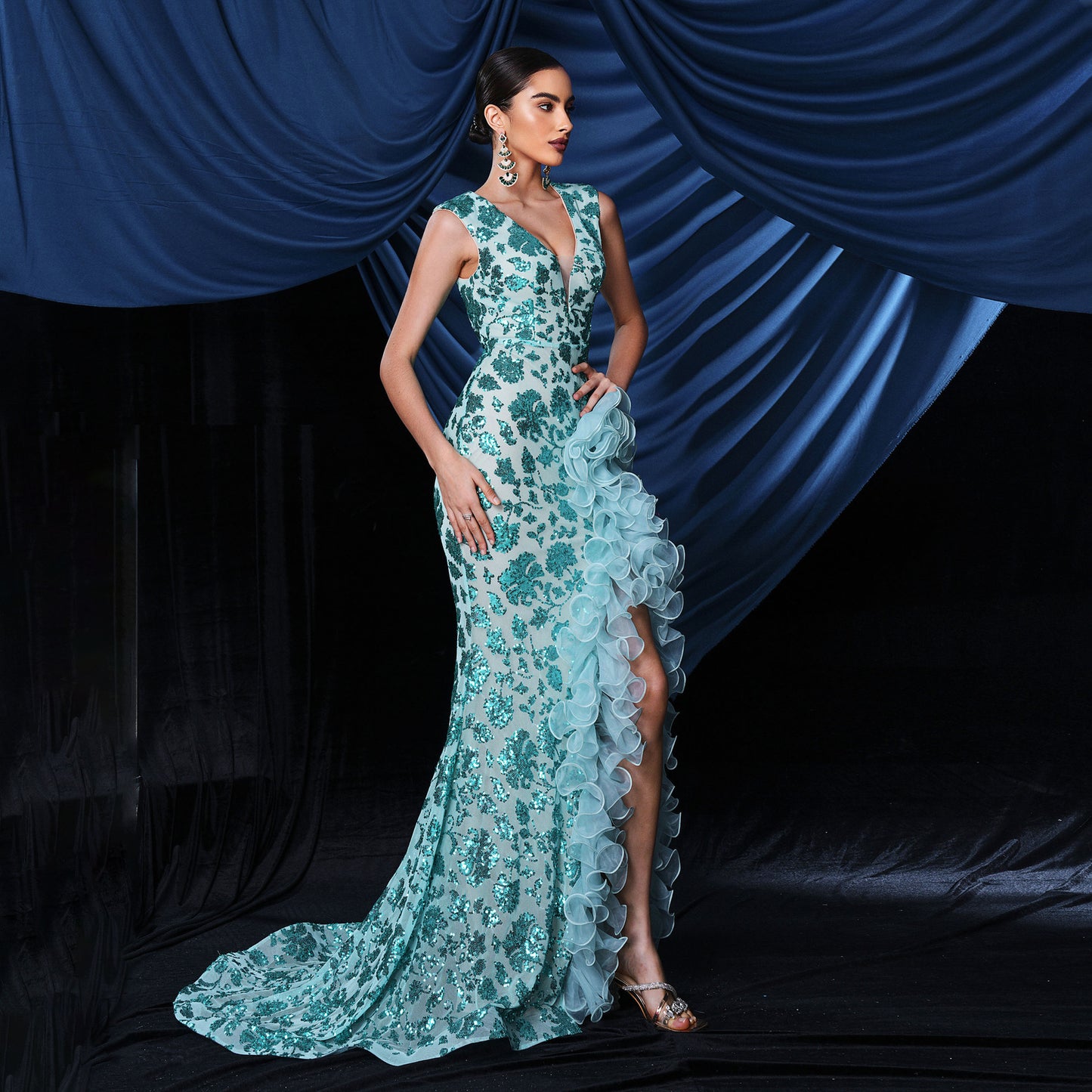 2025 high-end temperament sexy long sequined sleeveless V-neck banquet evening dress bridesmaid dress women