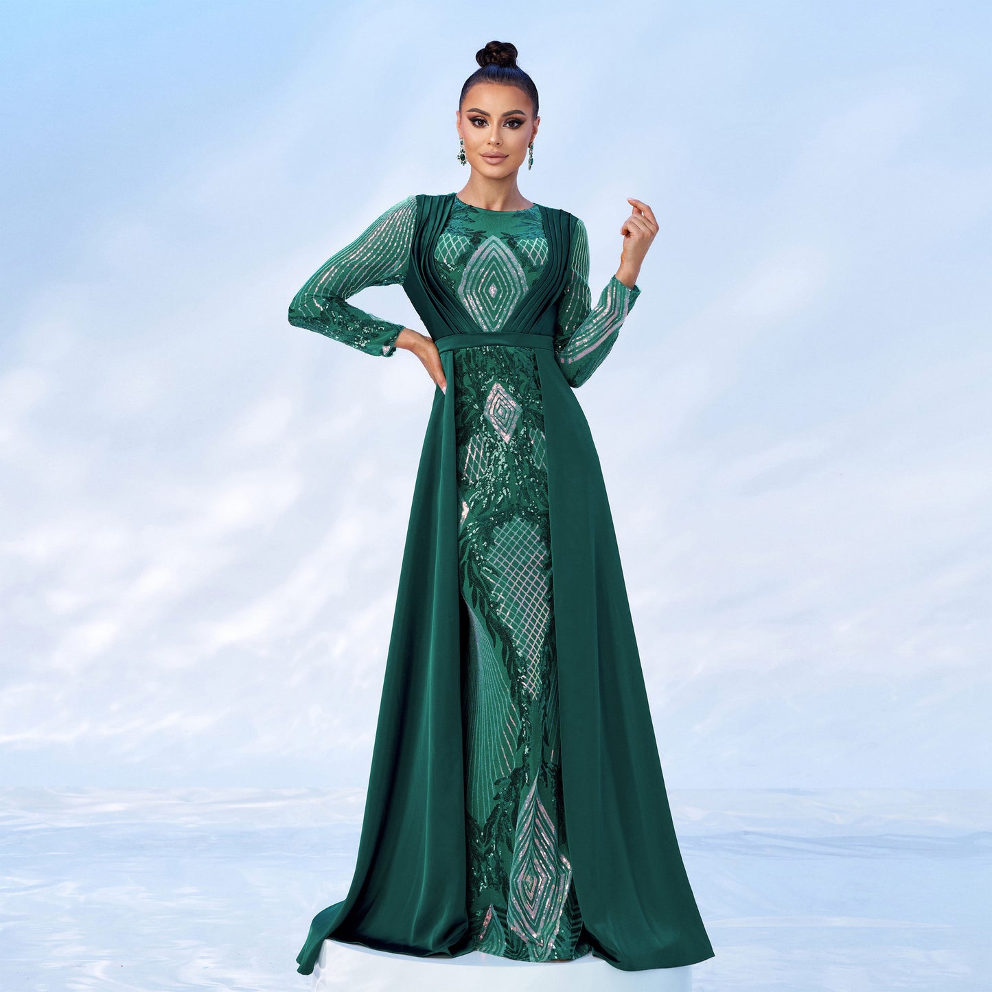 2025 new long-sleeved crew neck long sequined banquet cape fish tail evening dress bridesmaid dress women