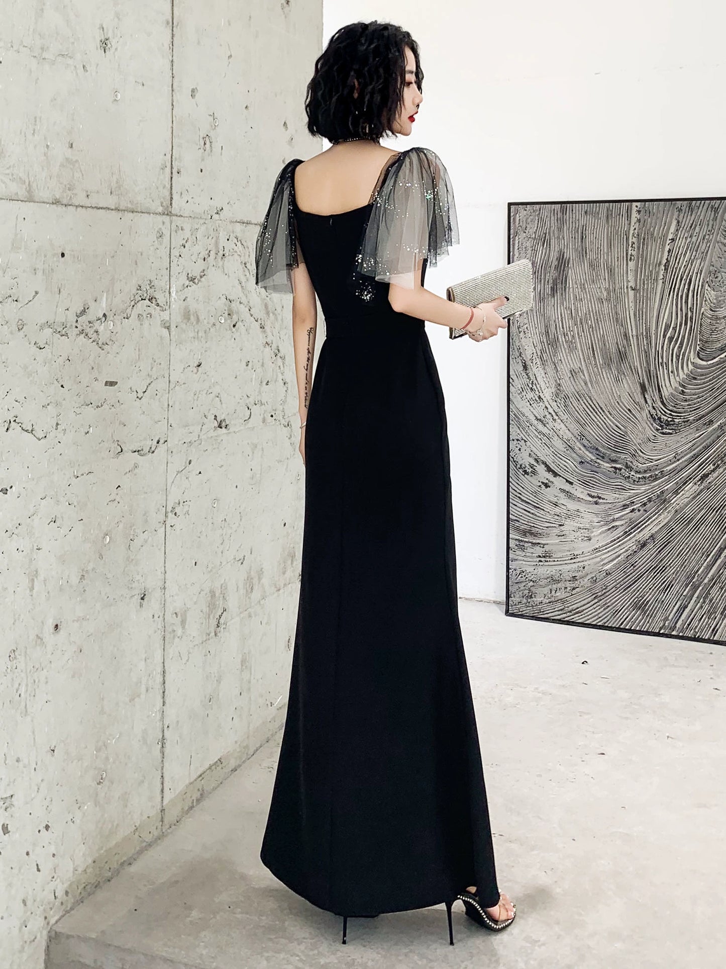 Black evening dress skirt women's new temperament long birthday light luxury niche can usually wear annual meeting host
