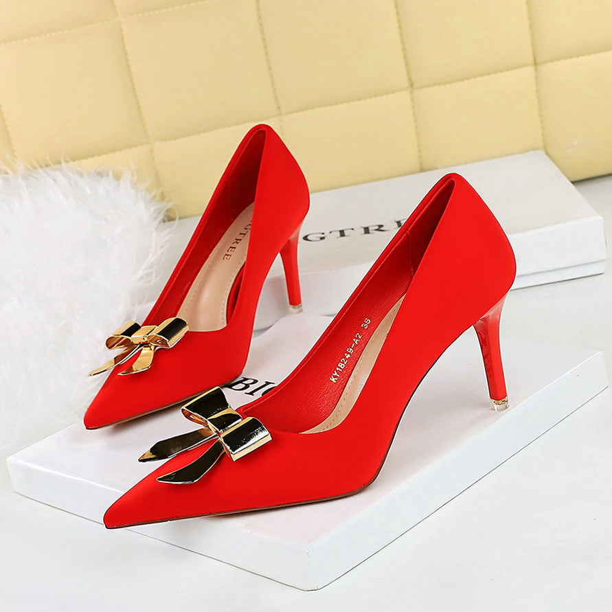 2025 18249-AK68 Korean version of fashion banquet women's shoes stiletto high heel satin light mouth pointed metal bow single shoes