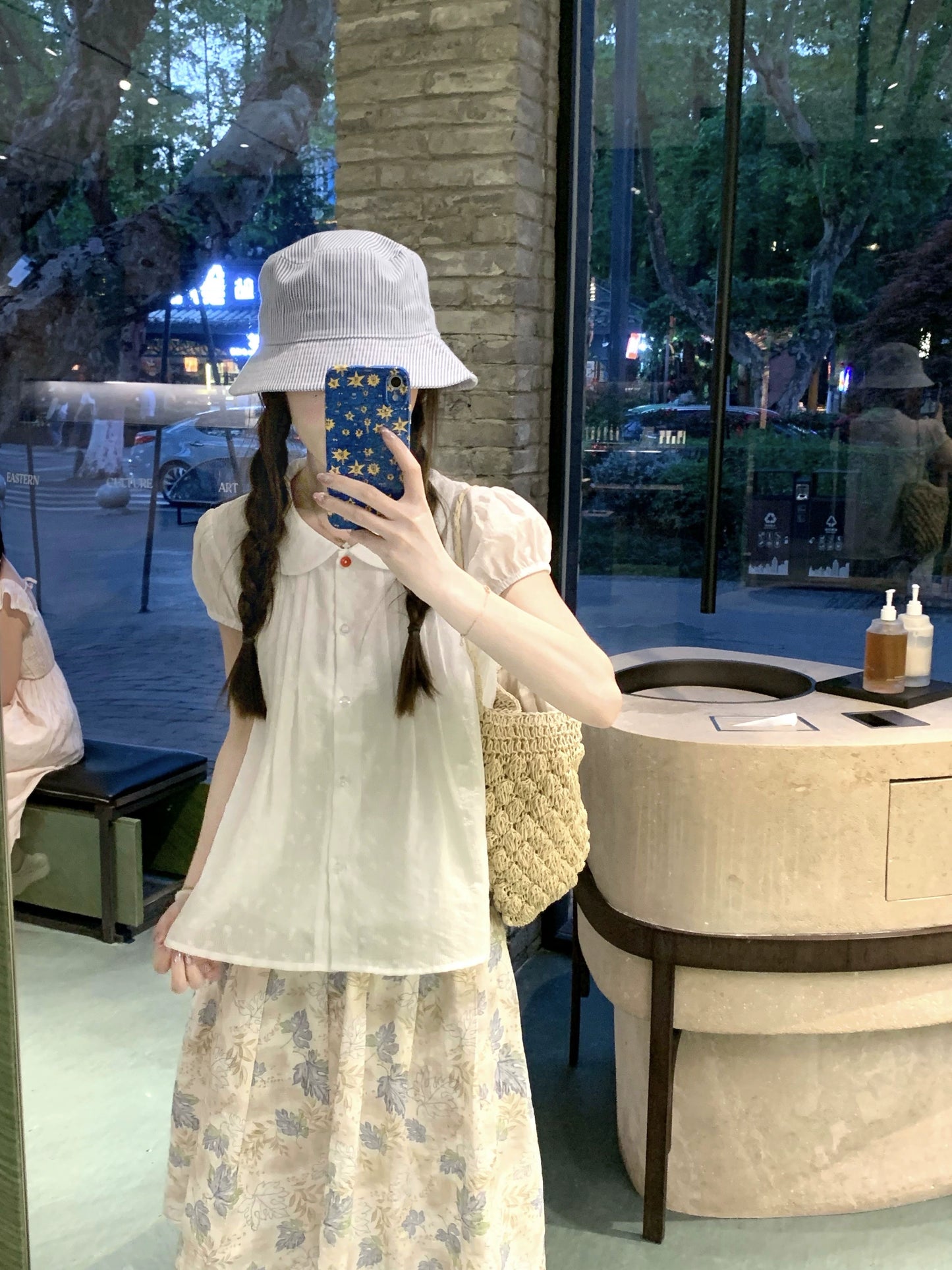 retro shirt women's summer new design sense niche flower skirt slim long-sleeved doll shirt top