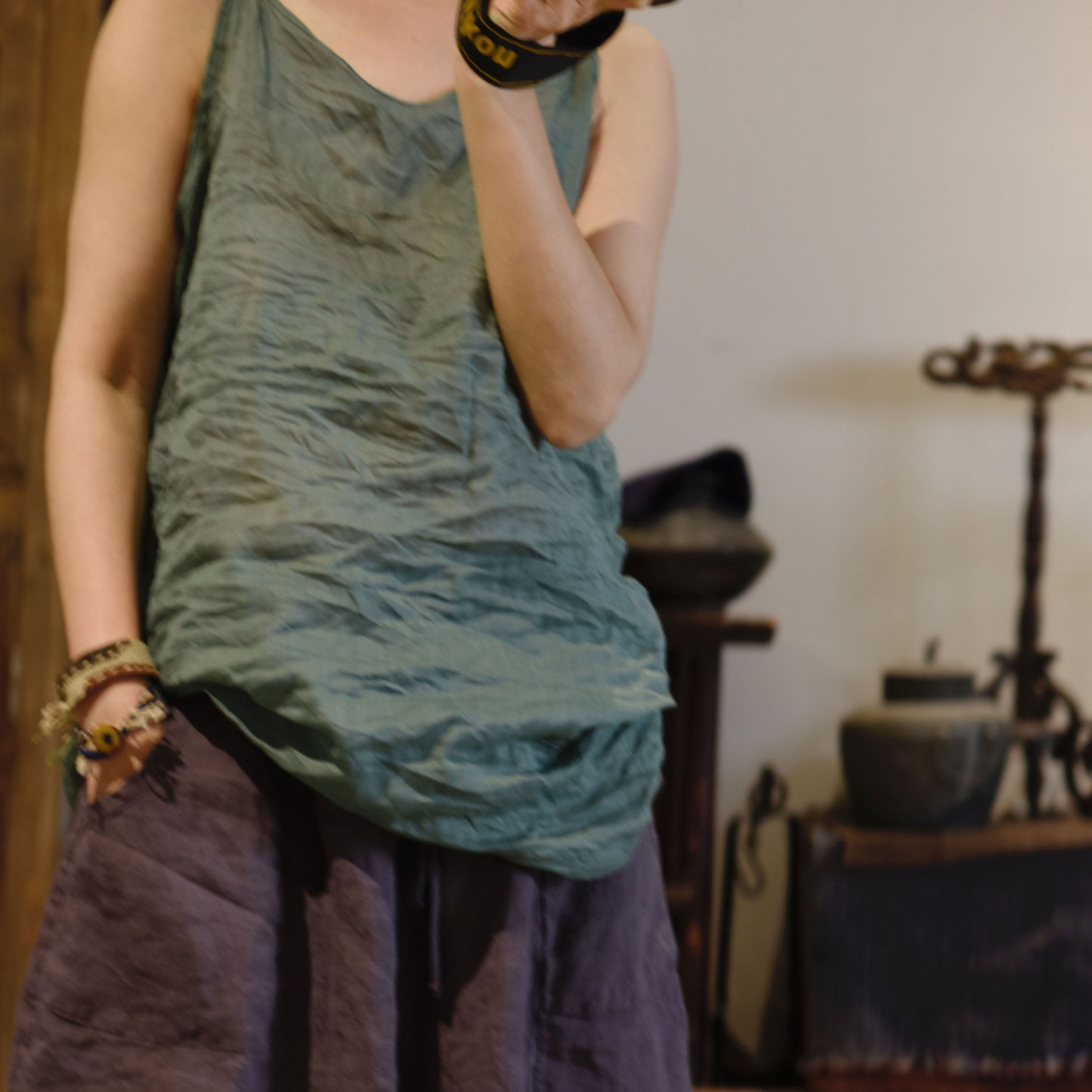 2025 24/2 Aduo, the new simple literary and retro versatile solid color bottomed ramie vest sling
