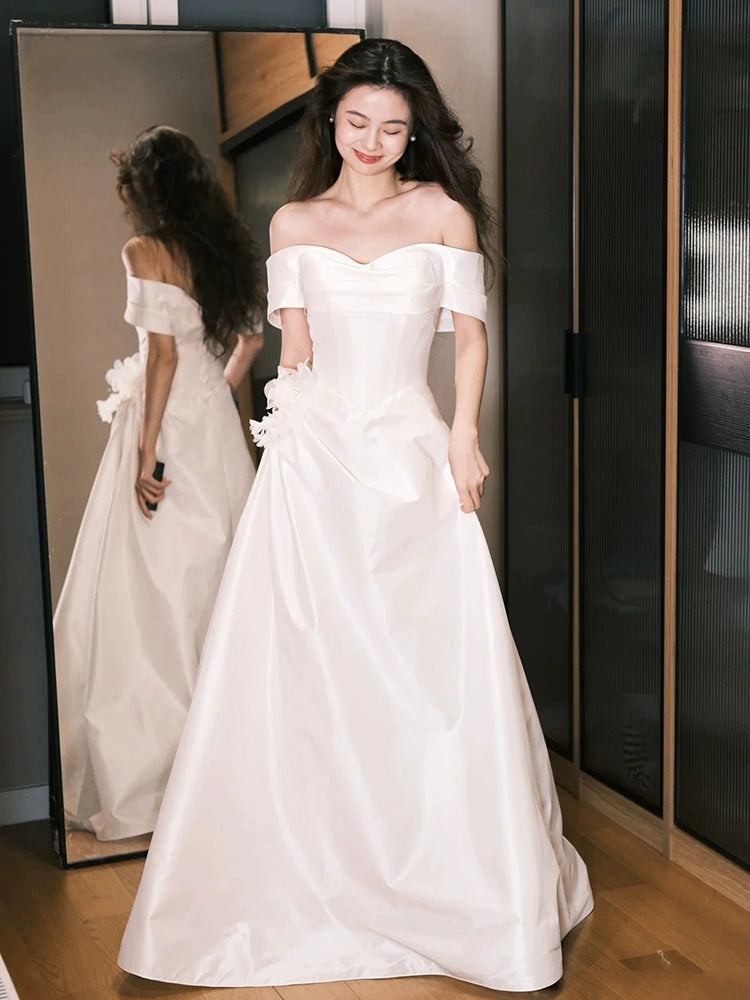 White satin one-word shoulder evening dress women's new high-end texture engagement high-end light luxury niche dress