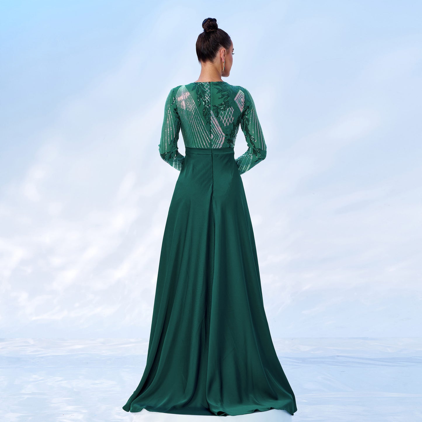 2025 new long-sleeved crew neck long sequined banquet cape fish tail evening dress bridesmaid dress women