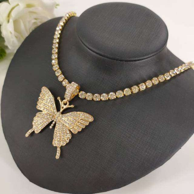 2025 Popular, ins Popular trade 2020 New big butterfly pendant single row diamond rhinestone bright diamond necklace neck chain fb1035