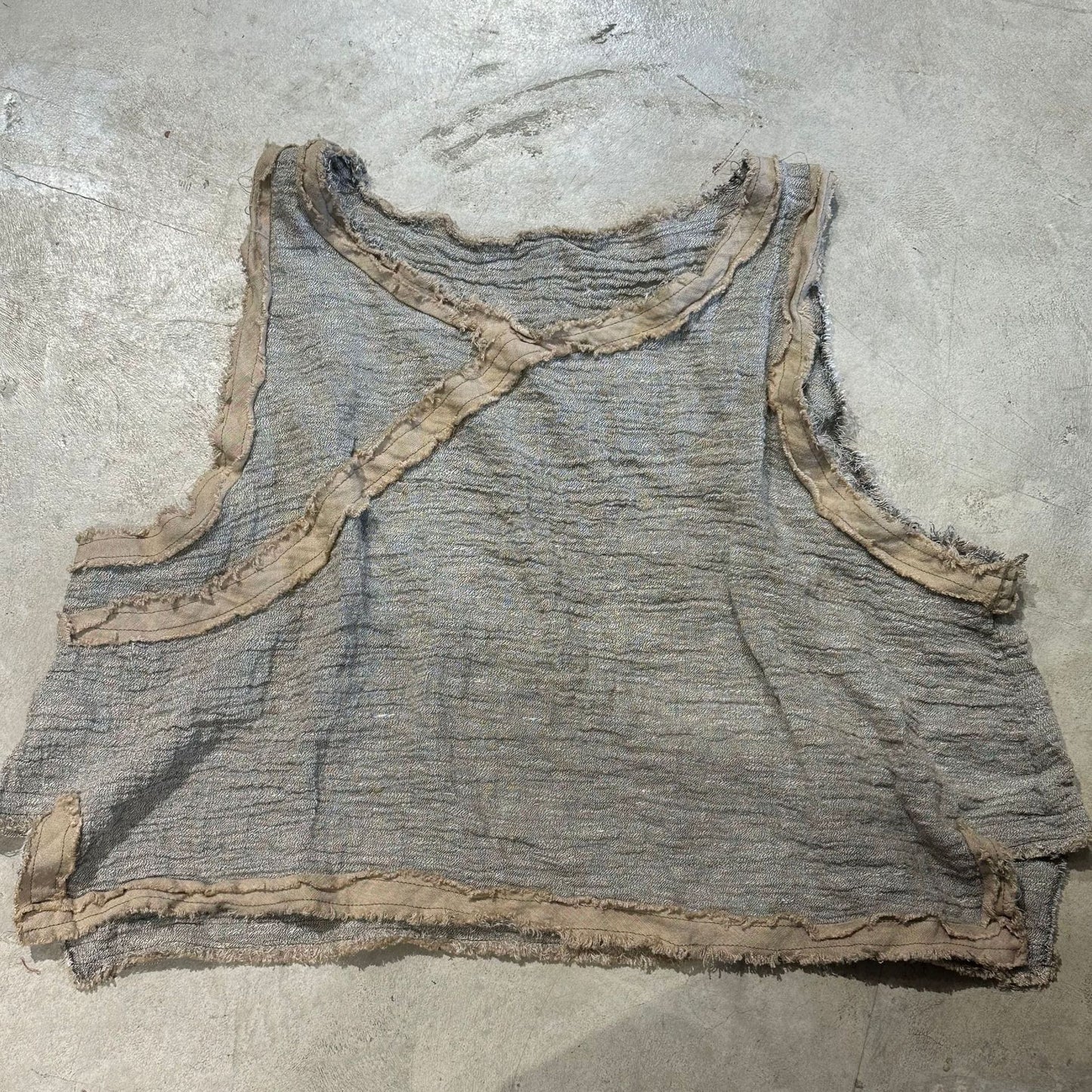 2025 24/4 SN49 Chan, literary and leisure short burr edge contrasting color-dyed linen splicing sleeve vest