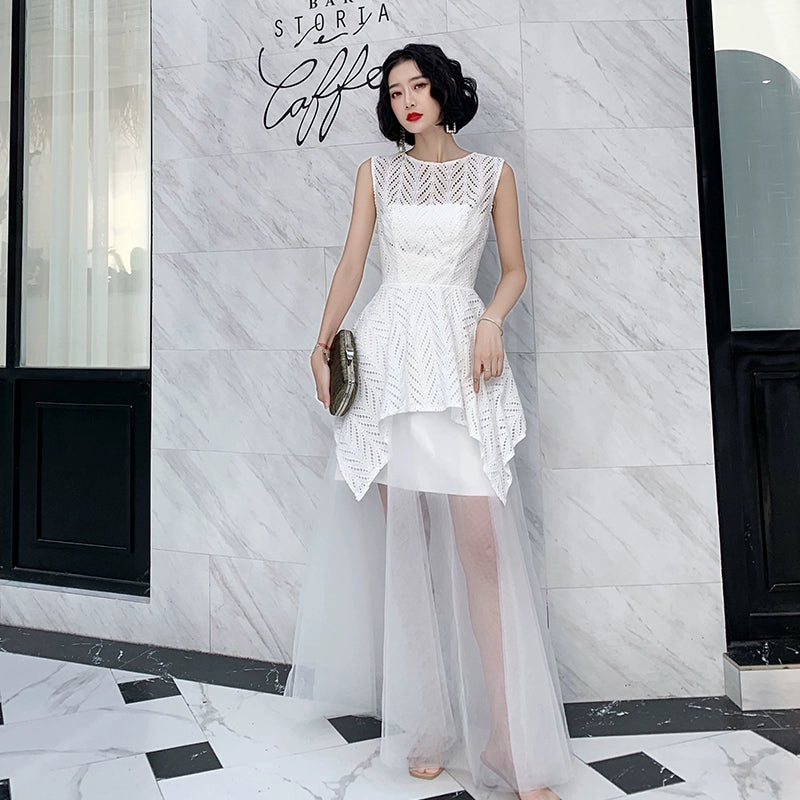 Small white evening dress skirt women can usually wear banquet temperament celebrity light luxury long style simple generous high sense autumn