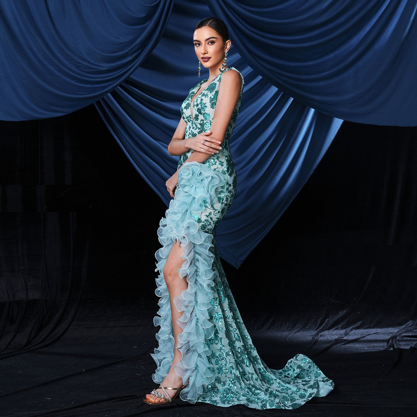 2025 high-end temperament sexy long sequined sleeveless V-neck banquet evening dress bridesmaid dress women