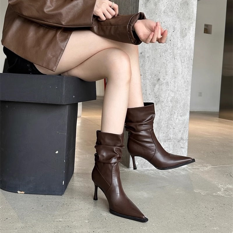 2025 retro short boots women's popular autumn and winter new hot girl sexy soft leather thin heel pointed heap high heel boots