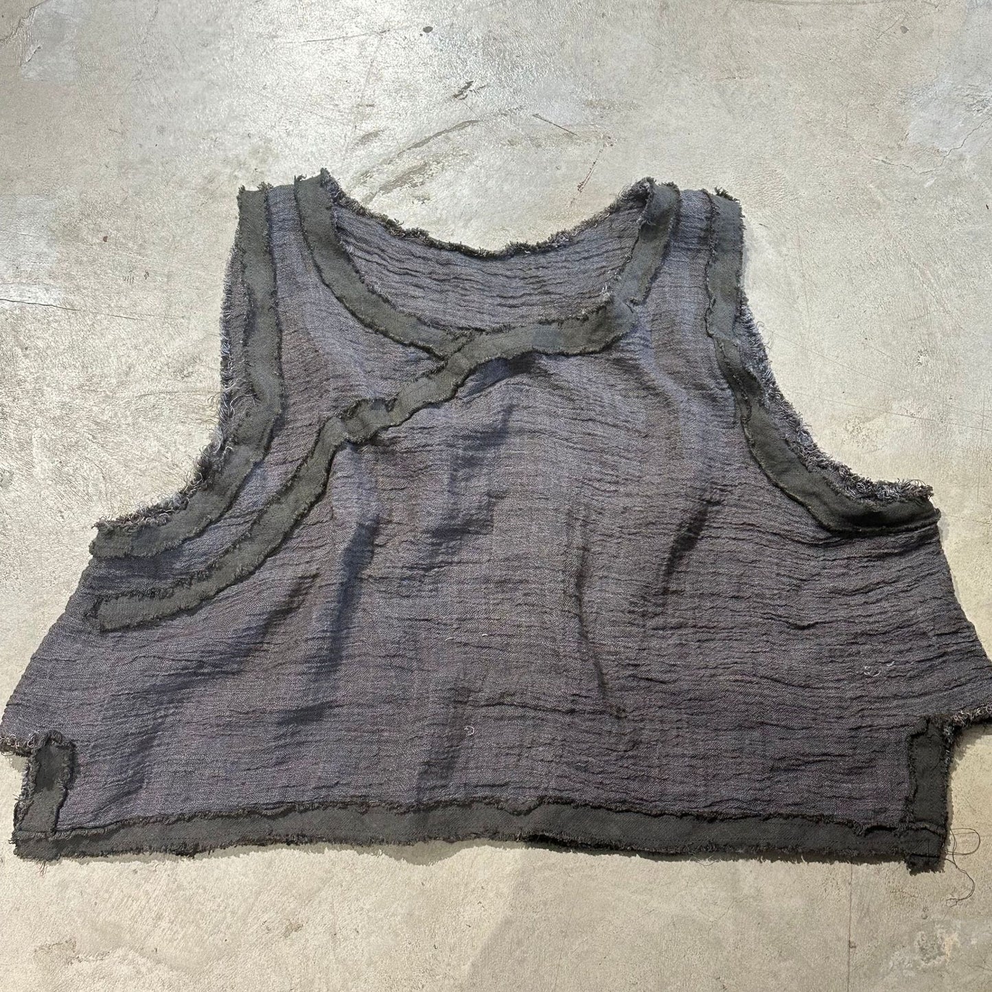 2025 24/4 SN49 Chan, literary and leisure short burr edge contrasting color-dyed linen splicing sleeve vest