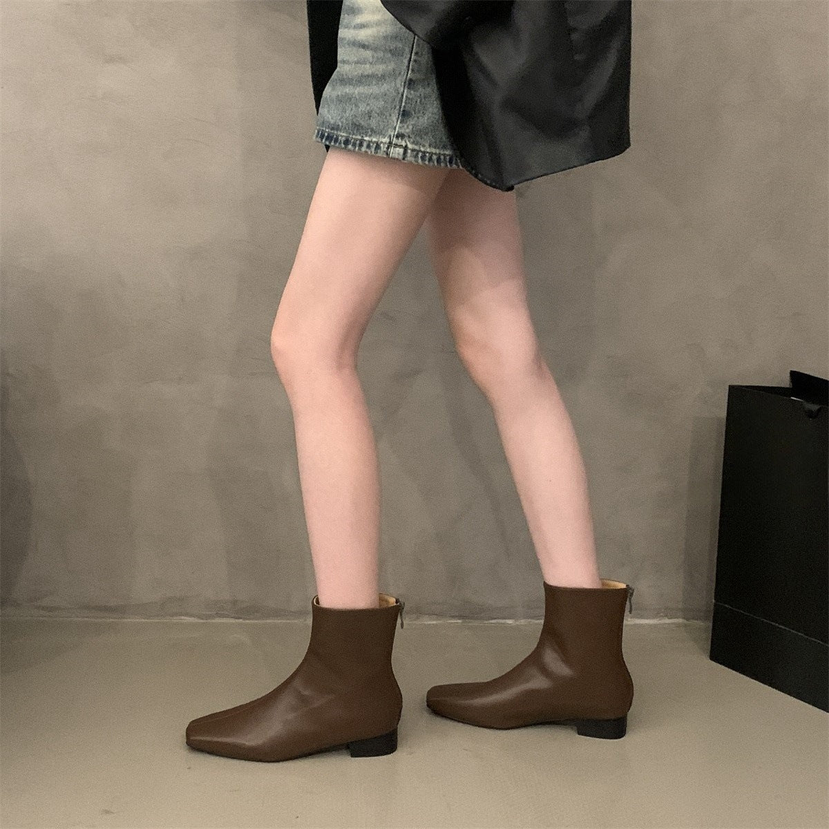 2025 Thick heel thin fried street short boots women's shoes popular autumn and winter new niche versatile black thin boots spring and autumn single boots