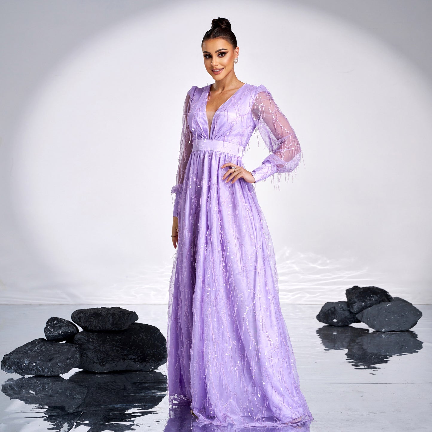 2025 high-end long-sleeved temperament V-neck sexy sequined banquet big swing evening dress bridesmaid dress dress women