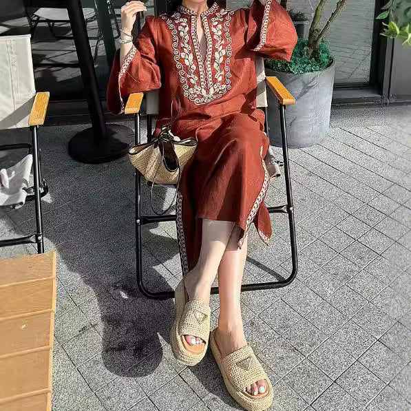 2025 Early Autumn Hepburn Elegant Loose Niche Design Retro Printed Dress Femininity Muse Fan Yujie