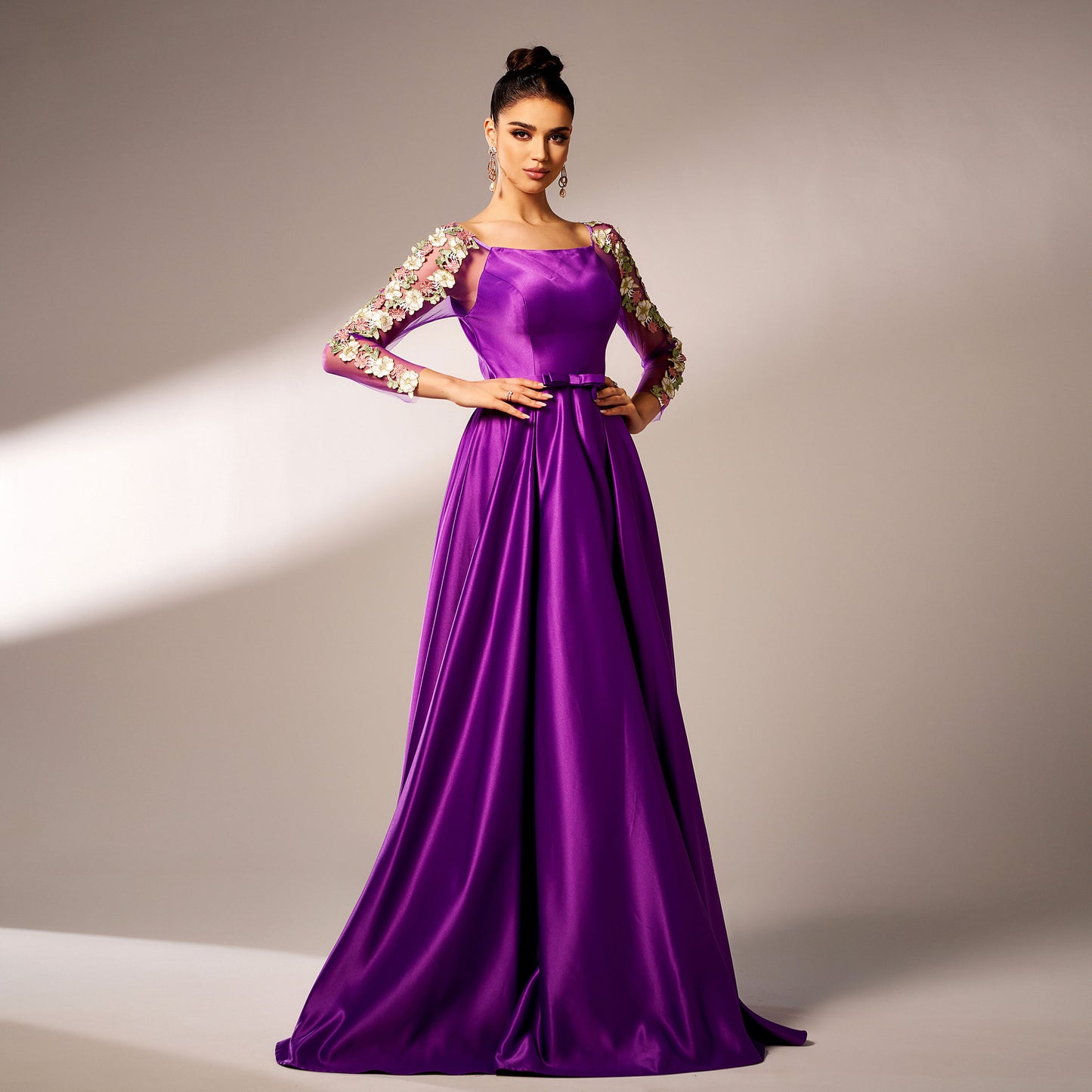 2025 new high-end long-sleeved square collar banquet applique waist pendulum evening dress bridesmaid dress women
