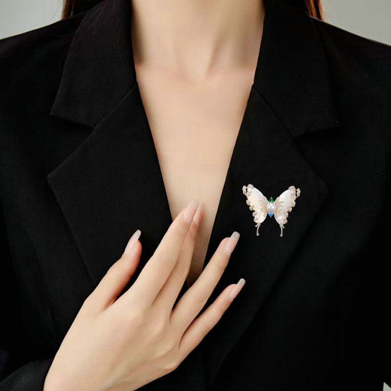 2025 Designer high-end natural fritillary butterfly brooch exquisite luxury inlaid zircon pearl insect pin brooch