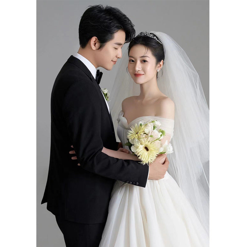2025New studio theme lawn white tube top simple satin wedding photo photography photo retro short skirt dress