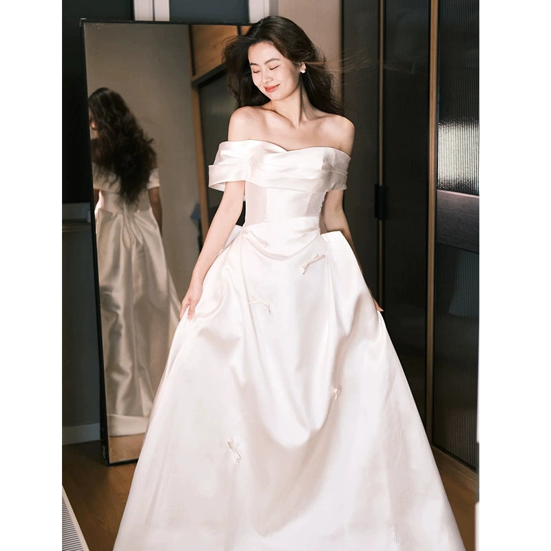 White satin one-word shoulder evening dress women's new high-end texture engagement high-end light luxury niche dress