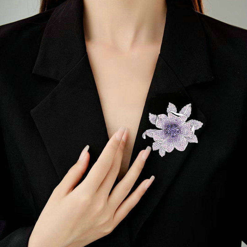 2025 High-end luxury full of zircon peony brooch women's elegant flower high-end blazer corsage accessories