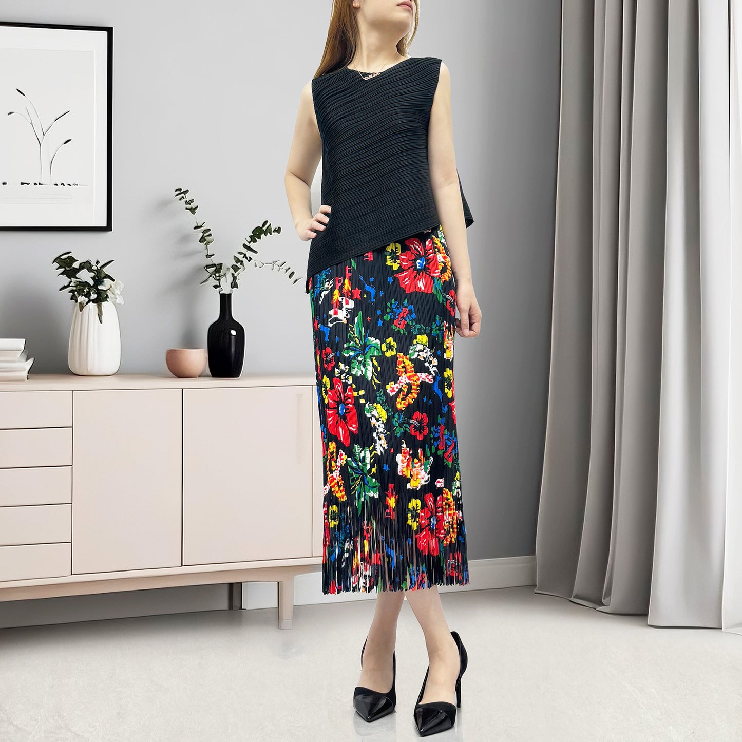 Fashion light luxury women's clothing summer black printing retro fringed hip skirt sleeveless T-shirt two-piece set