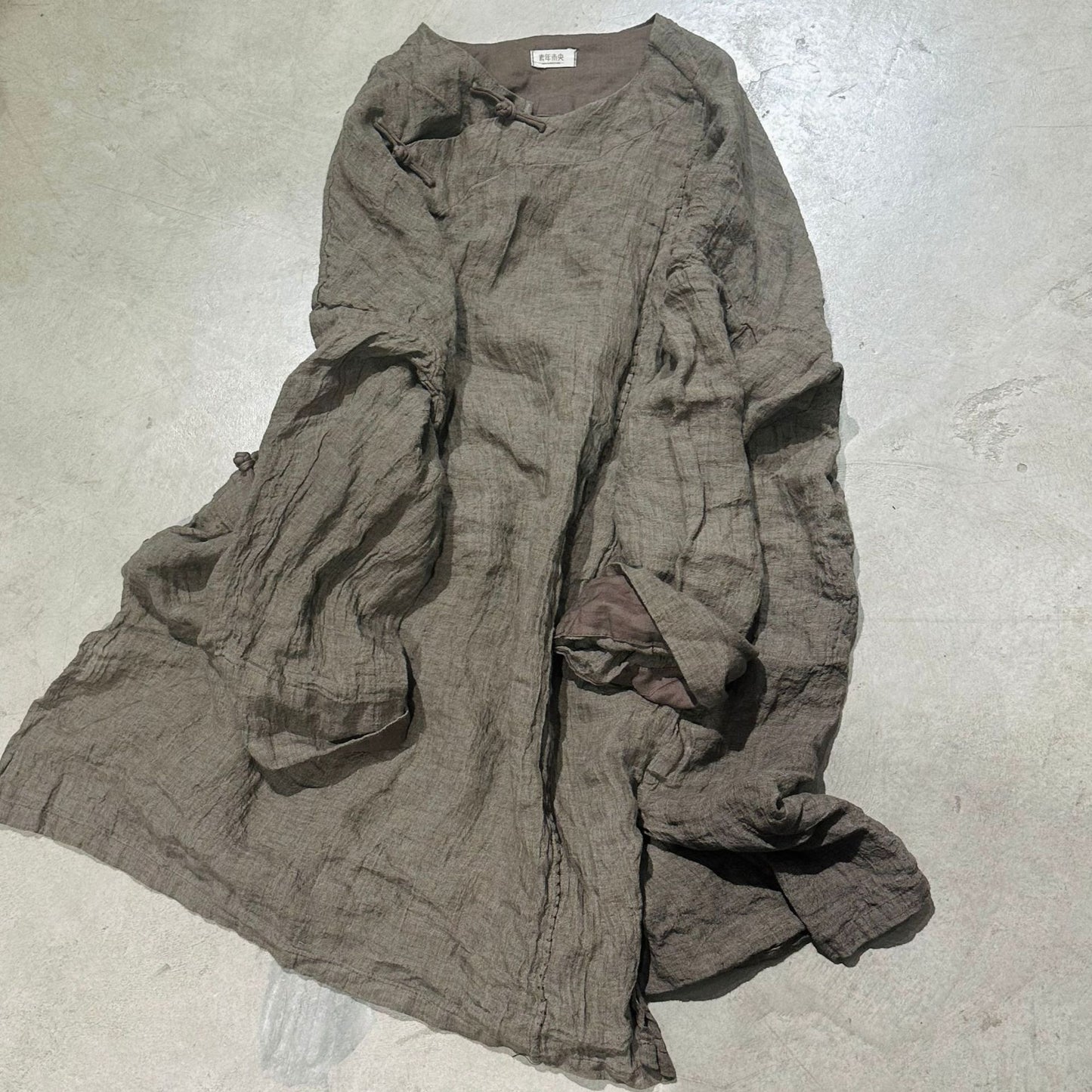 2025 25/2 SN122 retro texture linen handmade buckle three-dimensional robe