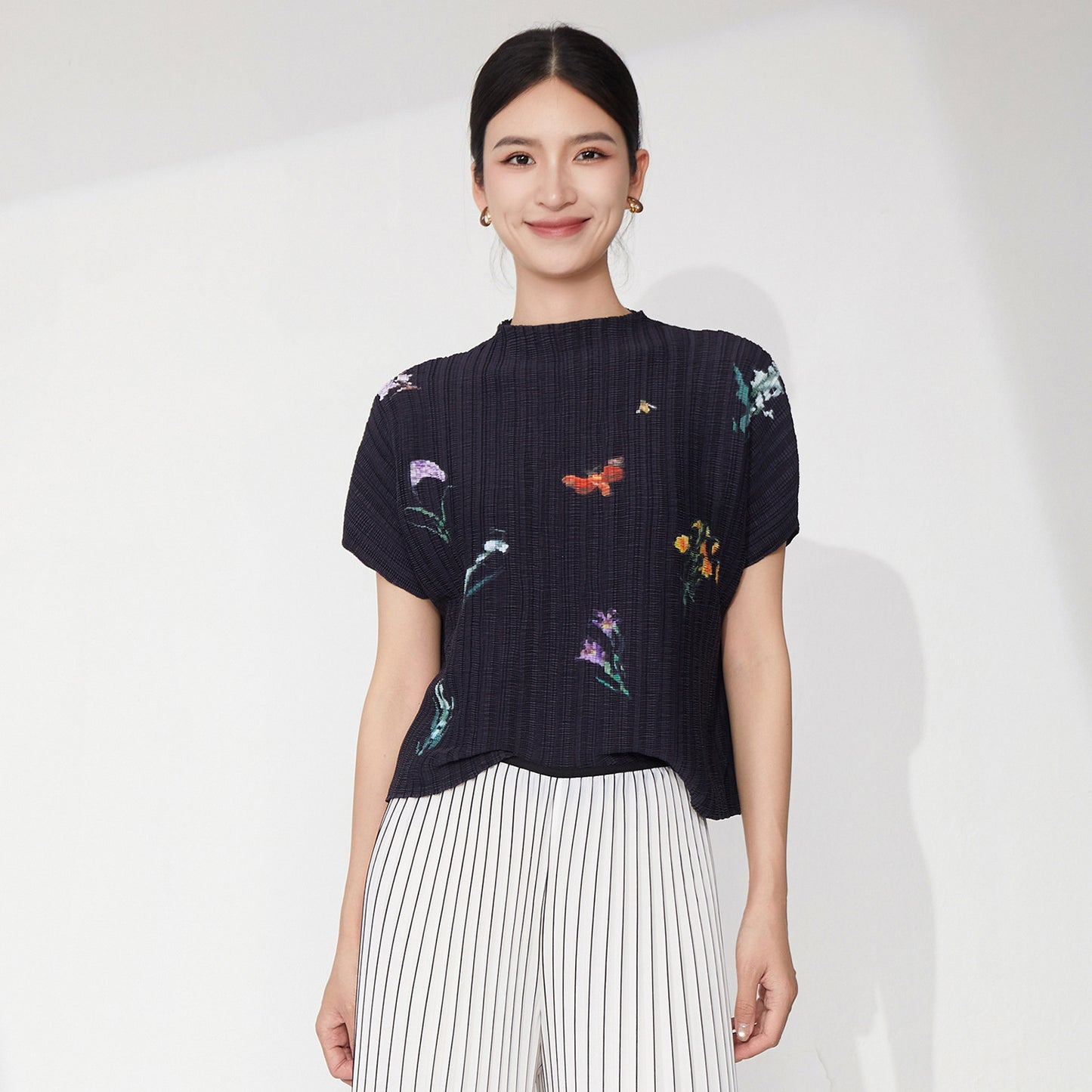 top women's summer high-end sense loose light luxury bat sleeves light breathable jumper versatile short-sleeved T-shirt