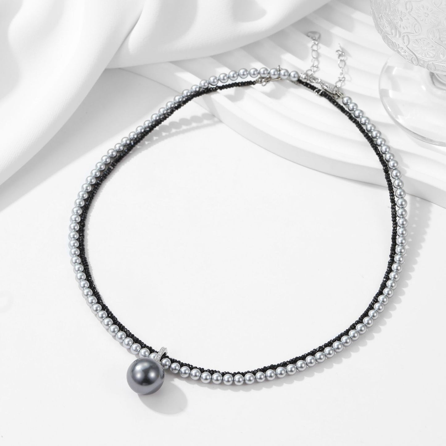 2025 High-end pearl necklace women's double-layer niche design sense light luxury versatile collarbone chain neck chain temperament elegant accessories