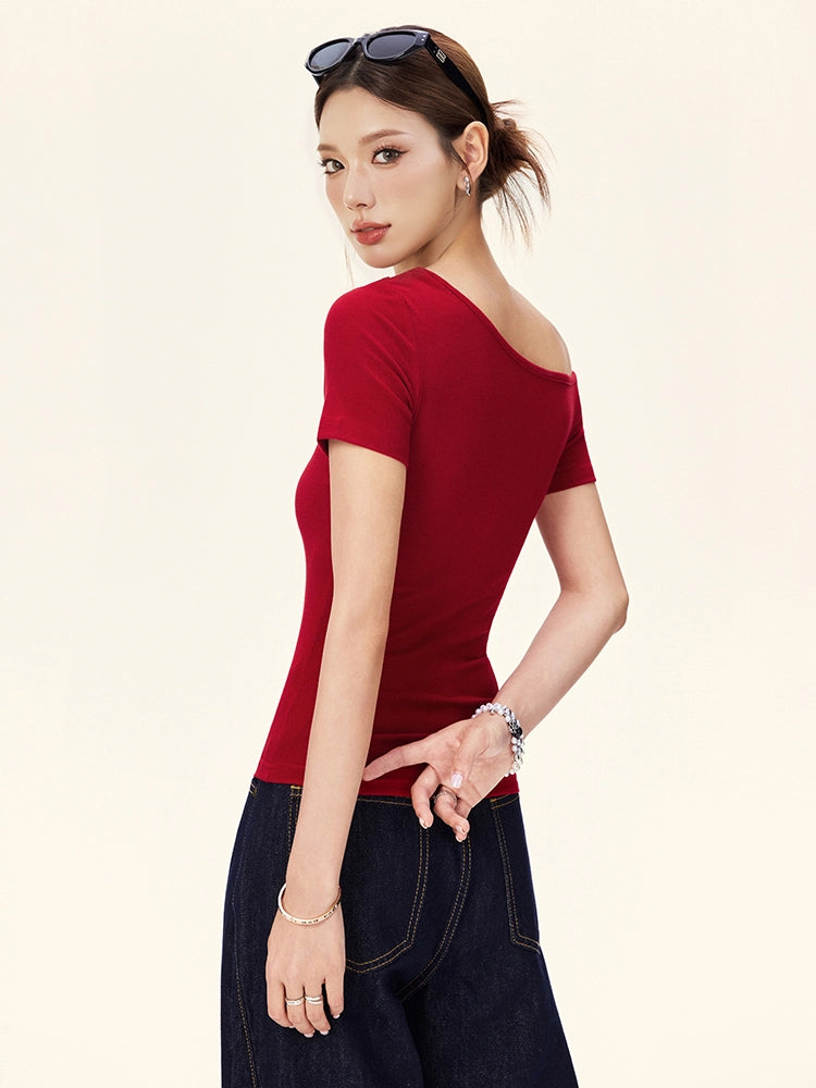 2025 Summer New Spice Girl Slant Shoulder Off-Shoulder Short Sleeve T-Shirt Women's Design Sense Short Slim Waist Tide