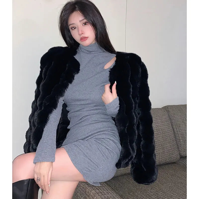 maoxiangshop Winter Fashion Faux Fur Coat Women Korea Fashion Warm Feather Coats Cardigan Short Outercoat Lady Party Elegant Outfits New