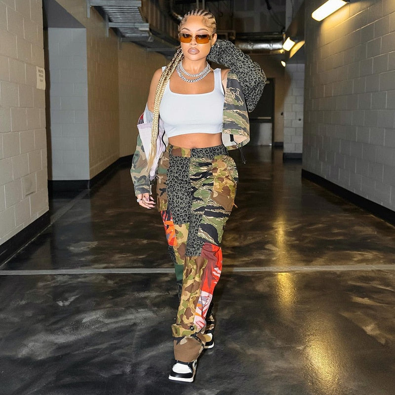 maoxiangshopCamo Flare Cargo Pants For Women High Waist Big Size Camouflage Print Baggy Techwear Patchwork Pocket Summer Streetwear Trousers