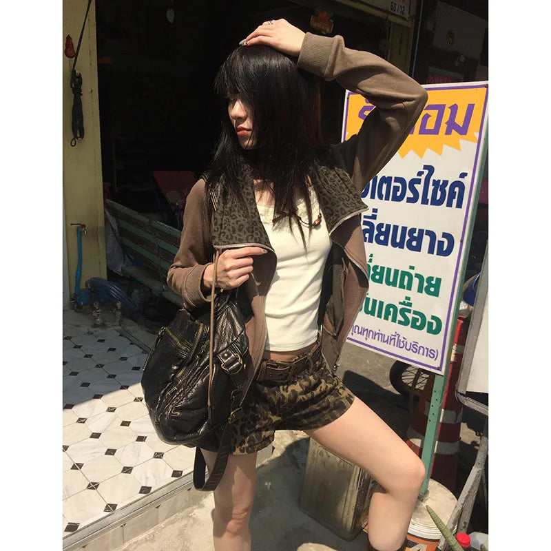 maoxiangshop - Vintage Women's Denim Shorts Hight Waisted Pockets Leopard Print Y2k Casual Jeans Cargo Pants Gothic Short Jeans 2024 Summer