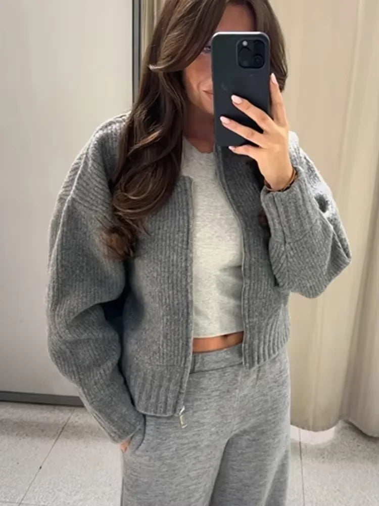 maoxiangshop - Knitted Zipper Sweaters Women Casual Loose All-match Cardigan 2024 Autumn Long Sleeve Jacket Female Street Lady Tops Basic Coat