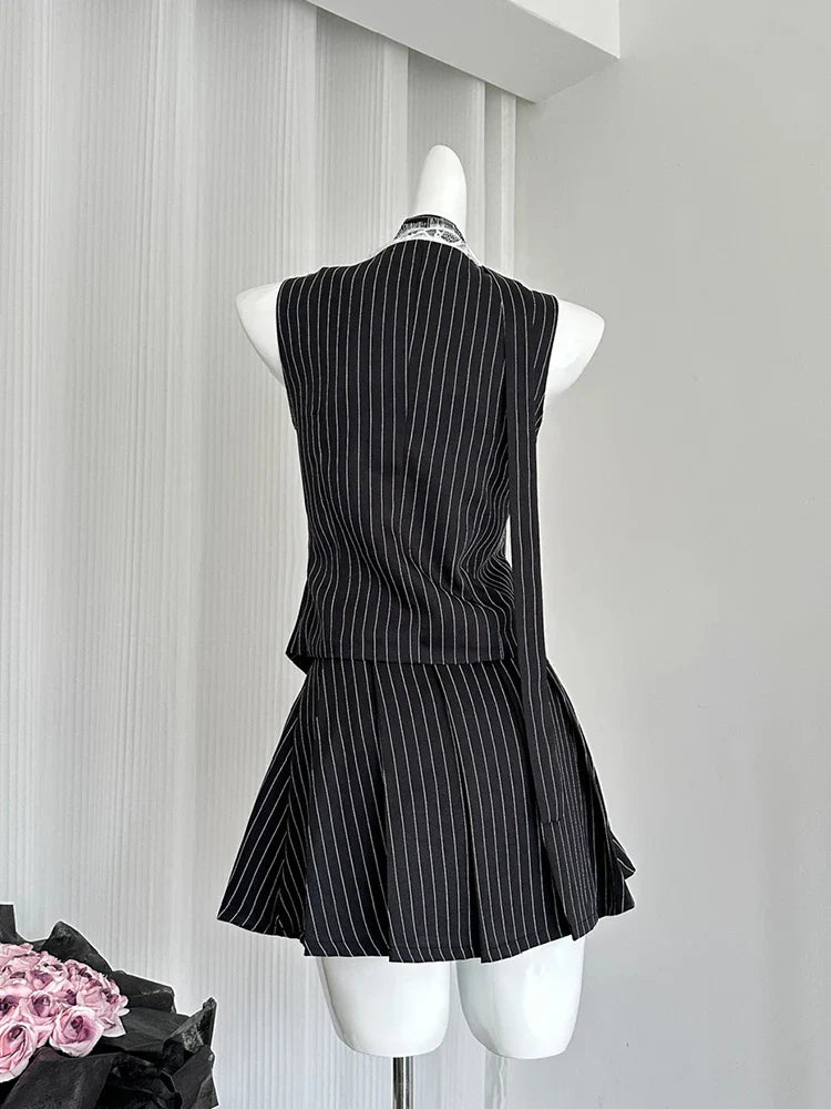 maoxiangshop - Women Old Money 2000s Aesthetic Cutecore Y2k Korean Fashion Outfits 2 Piece Set Striped Lace Vest + Hot Mini Pleated Skirts