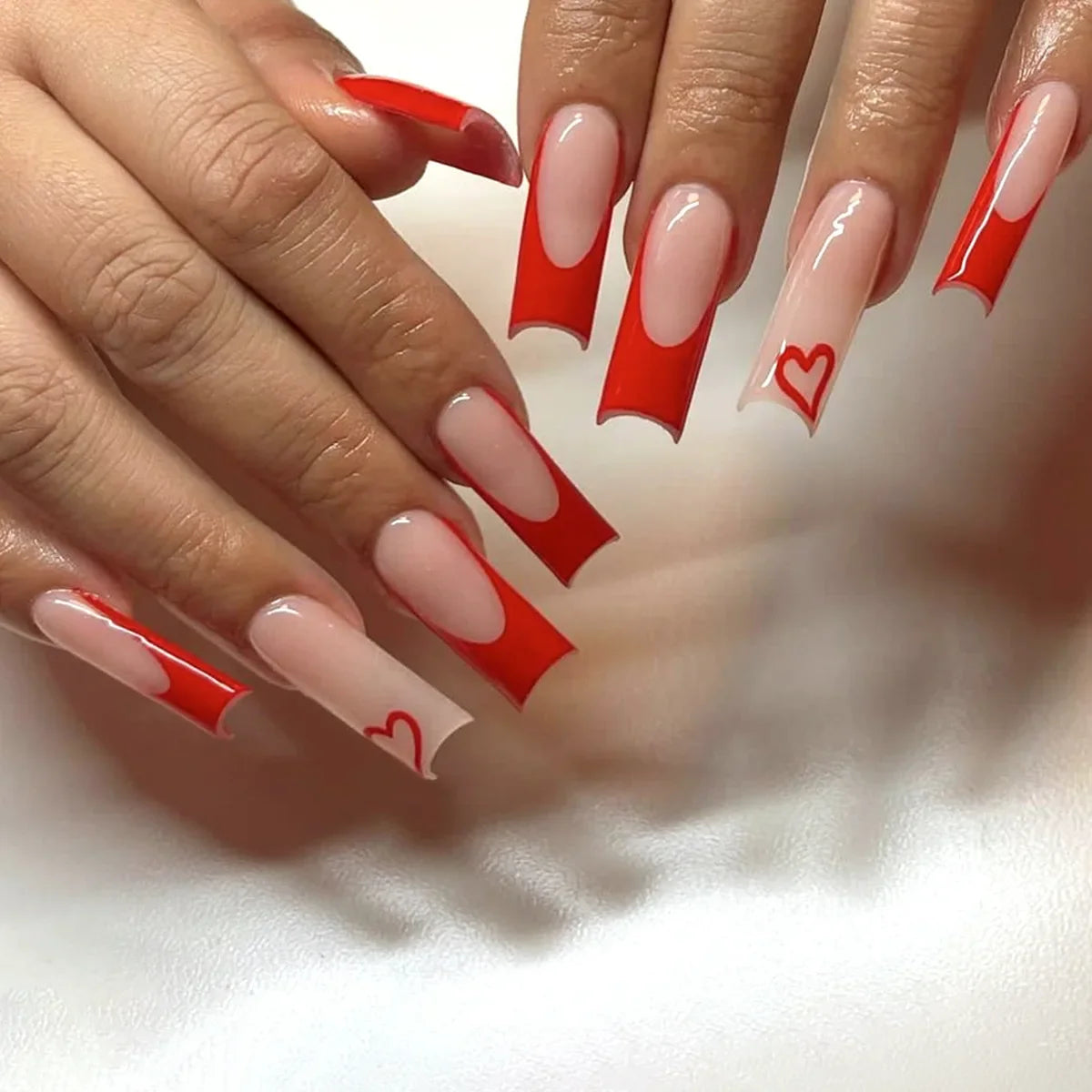 maoxiangshop 24pcs Long Coffin Purple False Nails Ballet Simple Glitter with Glue French Design Wearable Fake Nails Artificial Nail Tips
