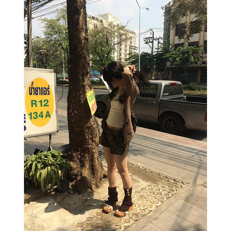 maoxiangshop - Vintage Women's Denim Shorts Hight Waisted Pockets Leopard Print Y2k Casual Jeans Cargo Pants Gothic Short Jeans 2024 Summer