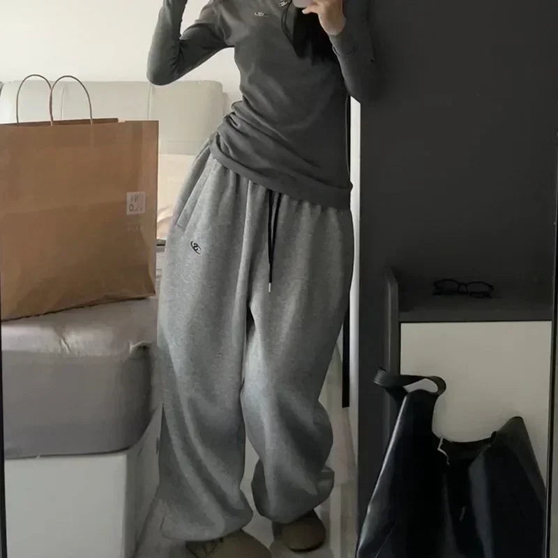 maoxiangshopFleeced Women's Sweatpants Winter Black Oversized Korean Brushed Pants Harajuku Fashion Kpop Vintage Trousers Casual
