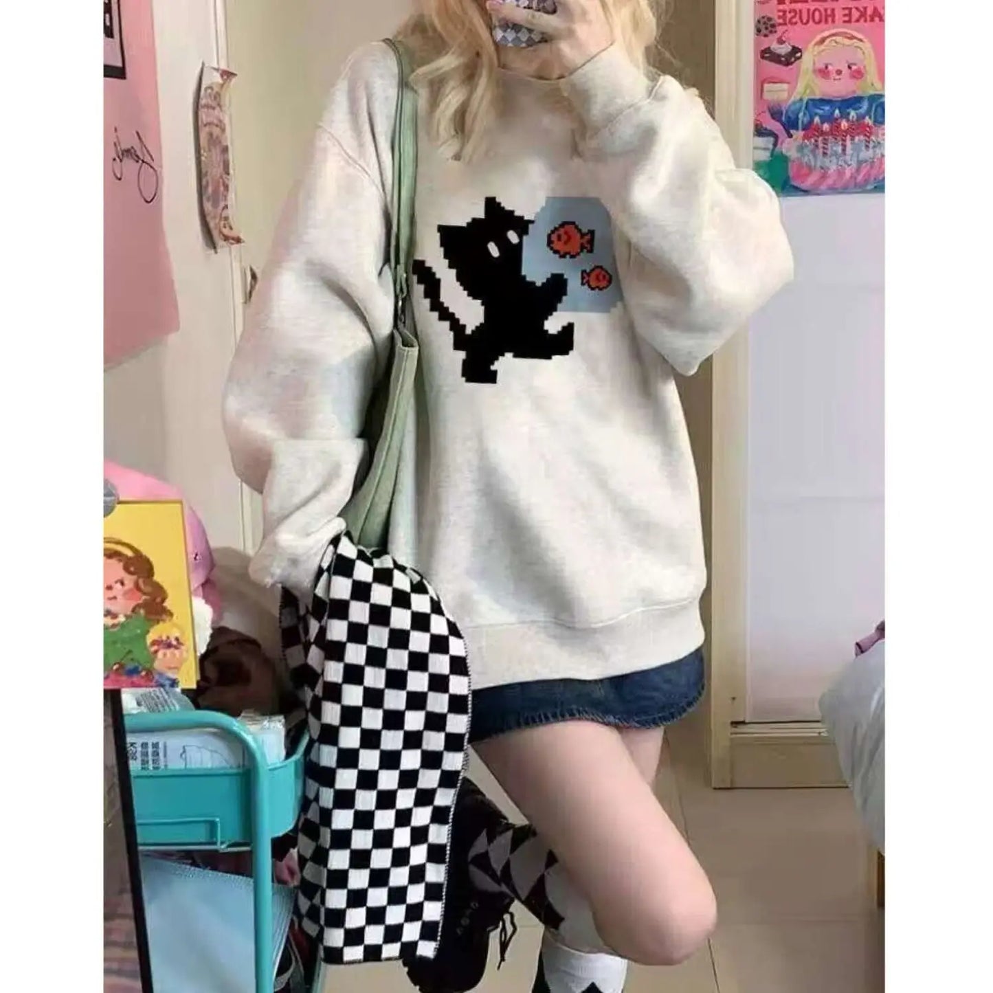 HOUZHOU Kawaii Y2K Grey Crewneck Sweatshirts Women Japanese 2000s Style Cute Long Sleeve Hoodies Harajuku Cotton Tops Winter