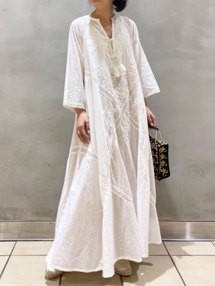 Women's Summer Dress Loose Embroidered White Lace V-Neck Long Beach Dress Elegant Dress Holiday Women's White Dress