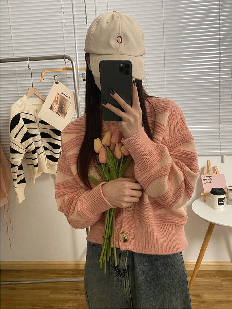 Oversized Sweaters for Women Autumn Knitted Cardigan Winter Striped Loose Jacket Long Sleeve Crop Tops Y2k Cardigan for Girls