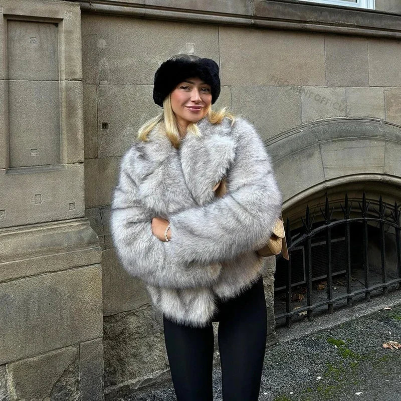 maoxiangshop - Mint Chic Street Girls Gradient Faux Fur Jacket Women Winter 2024 Brand Fashion Fluffy Fox Fur Coat Female Luxury Outerwear