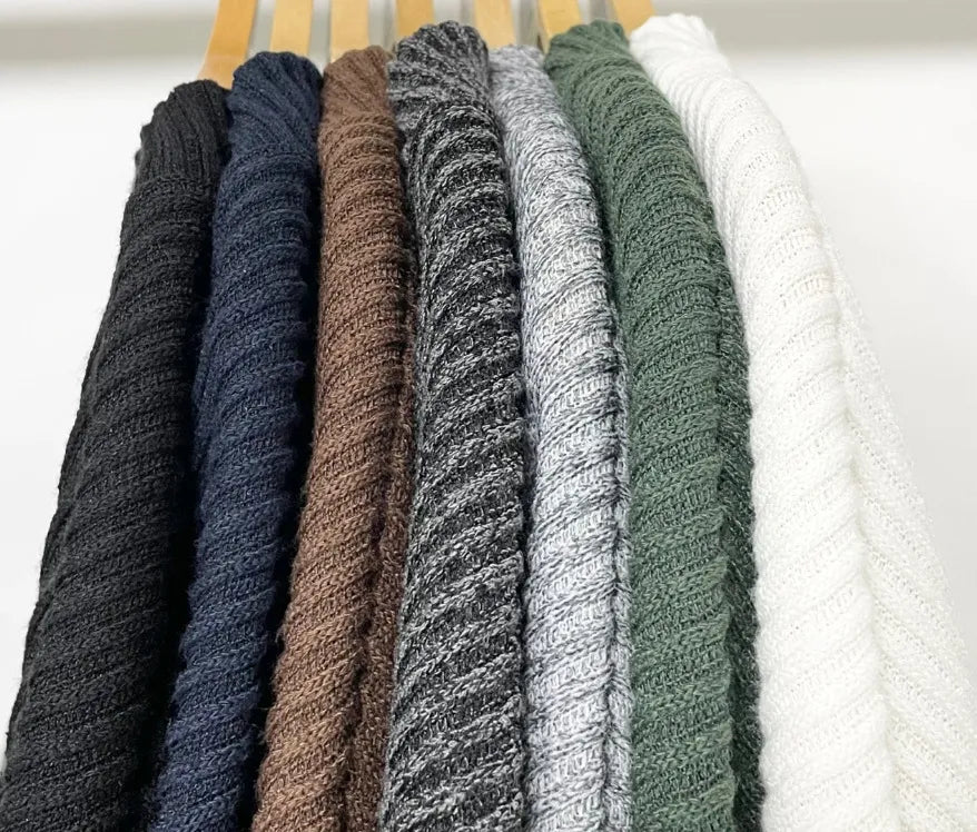 maoxiangshop Autumn/Winter Men's V-neck Pullover Sweater Korean Version Loose Solid Color Knit Leggings Over Casual Top Men's Large Size