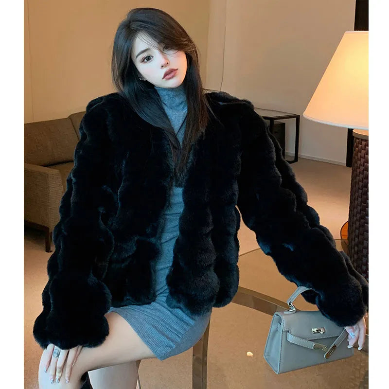 maoxiangshop Winter Fashion Faux Fur Coat Women Korea Fashion Warm Feather Coats Cardigan Short Outercoat Lady Party Elegant Outfits New