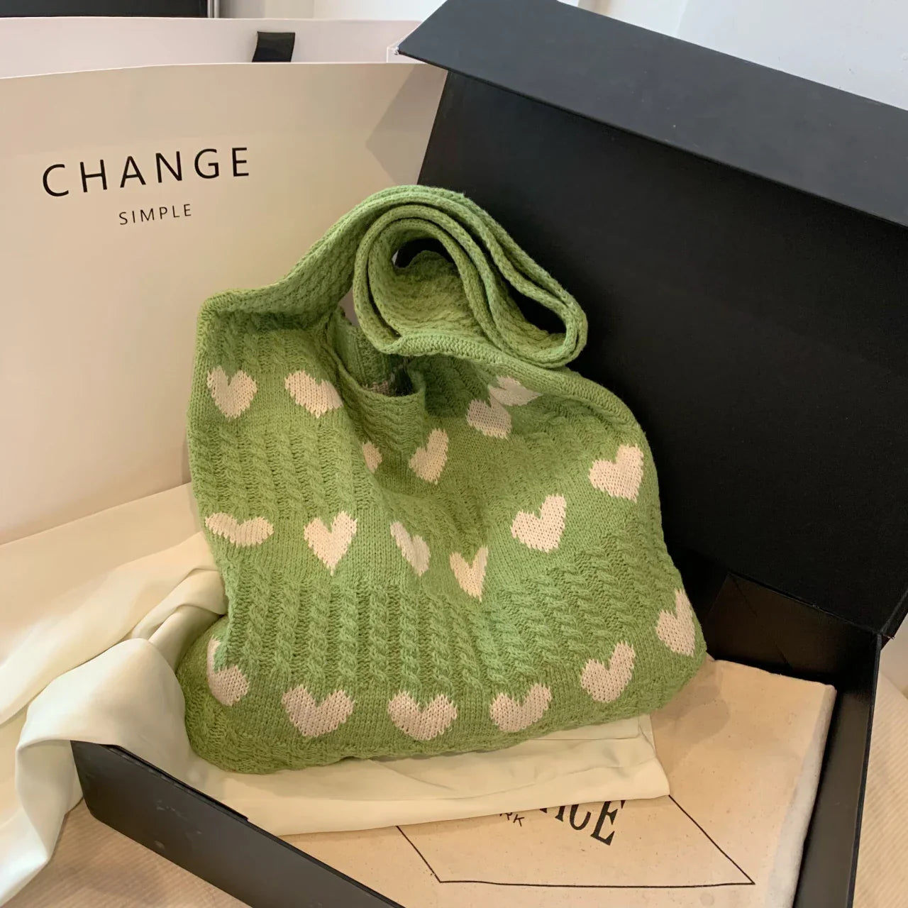 Fashionable Valentine's Day Solid Color Knitted Material with Heart shaped Decoration Open Top Women's One Shoulder Tote Bag