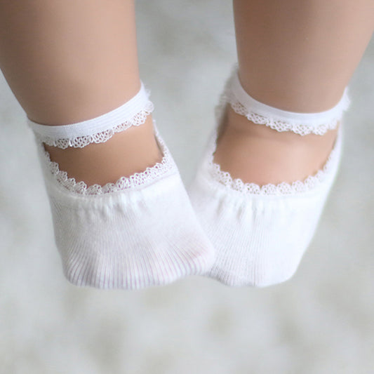 Summer-Ready Baby Girl Lace Boat Socks | Soft, Breathable Cotton | Easy Maintenance & Chic Design