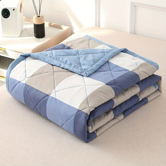 Ultra-Soft Summer Quilt - Plaid & Stripe Design, Lightweight Air Conditioning Comforter With Soundwave technology Embossed Fabric, Machine Washable - Perfect For Hot Weather