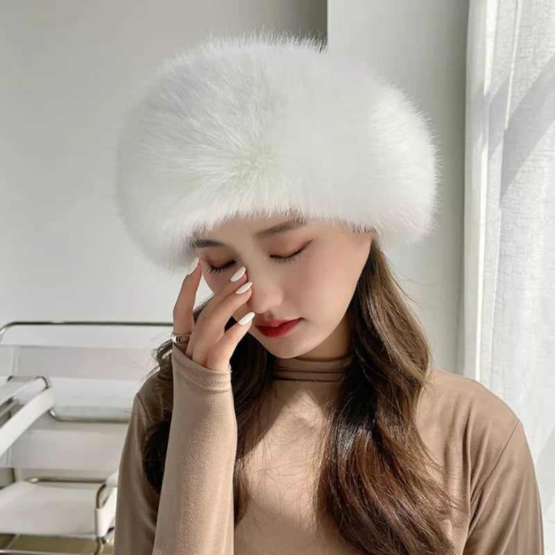 maoxiangshop Fur Hat Women Warm Snow Ski Cap Female Faux Fox Fur Bomber Hat Lady Windproof Winter Hats for Women Russian Hat Ushanka